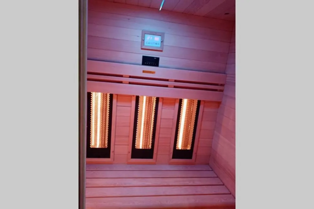 Maison Classee 4 Etoiles Tout Confort Avec Espace Detente Prive Acces A La Plage A Pied Treveneuc France
